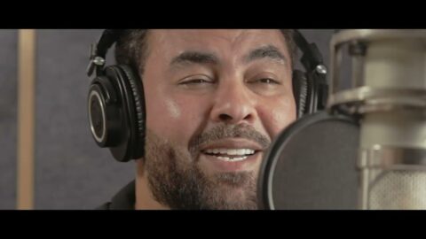 Kader Japonais – Hiya F Chark Wana F Gharb (Live Studio)